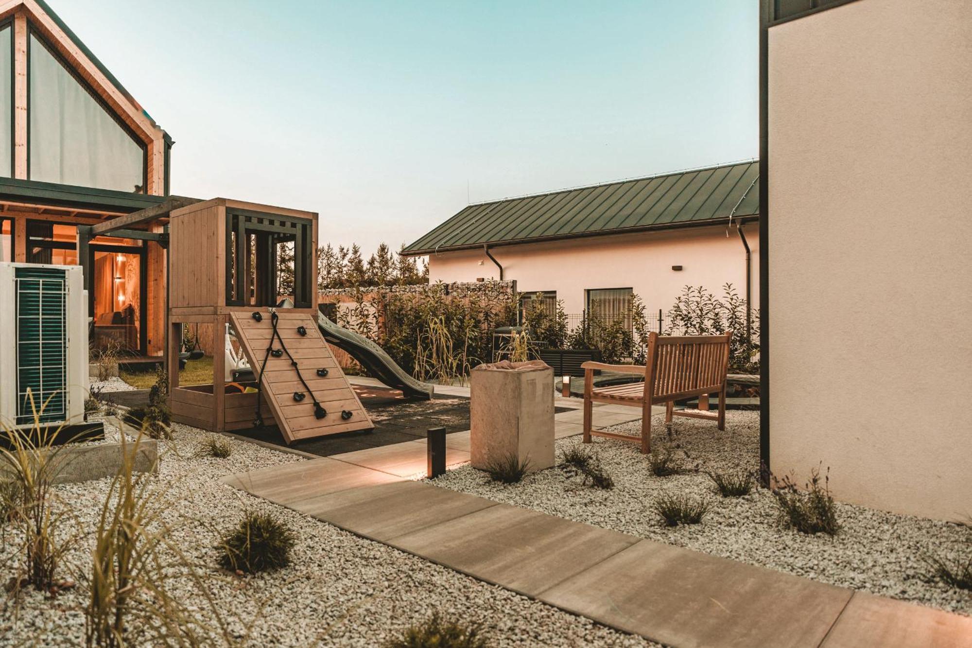 Pura Slow Life Houses- Jacuzzi & Blisko Plaza Trzęsacz Εξωτερικό φωτογραφία